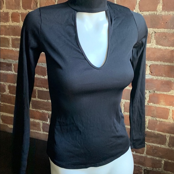 Lulus Black Cutout Turtleneck Top Ribbed Sz Small - Picture 5 of 6